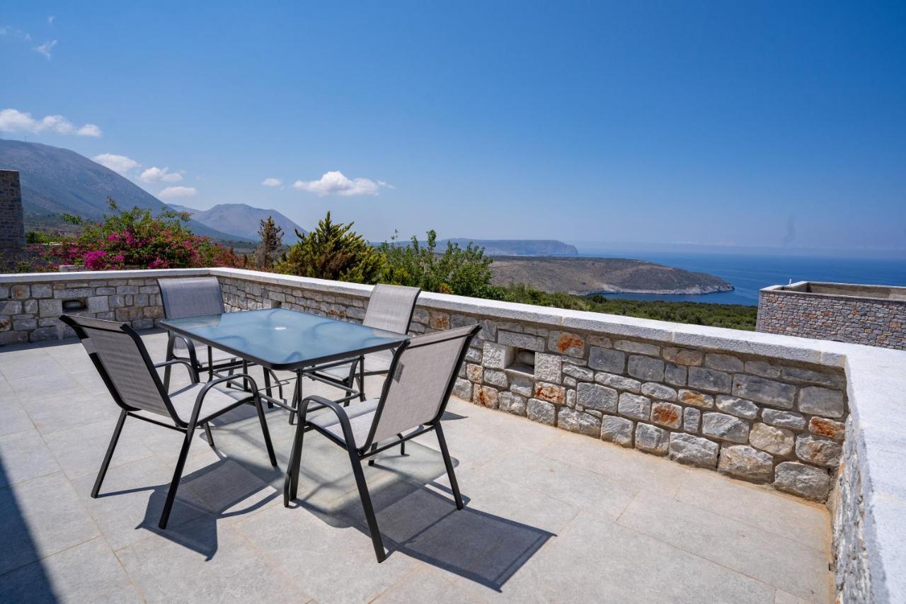 Sugar Stone House Apartment Pyrgos Dirou ภายนอก รูปภาพ