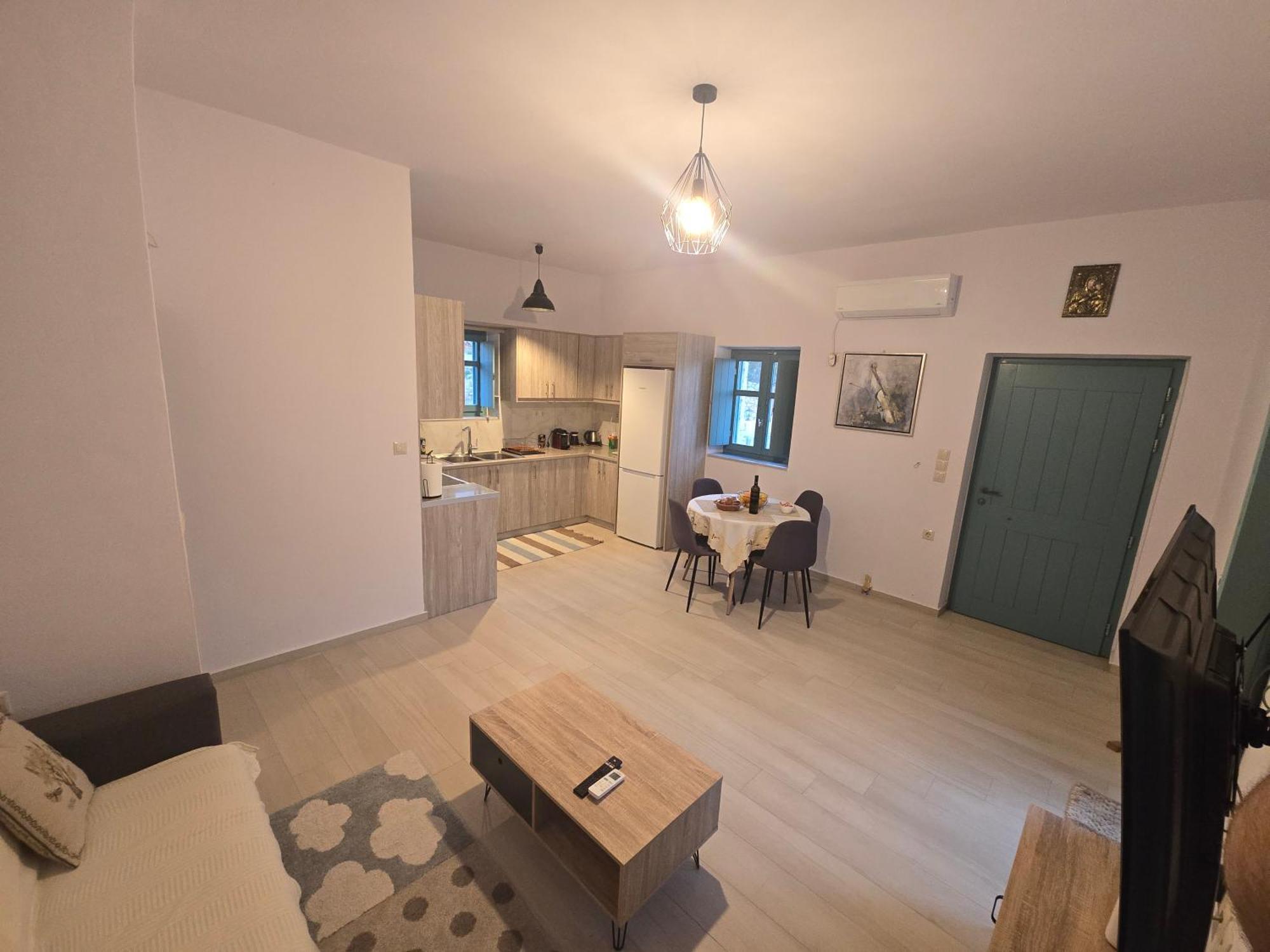 Sugar Stone House Apartment Pyrgos Dirou ภายนอก รูปภาพ