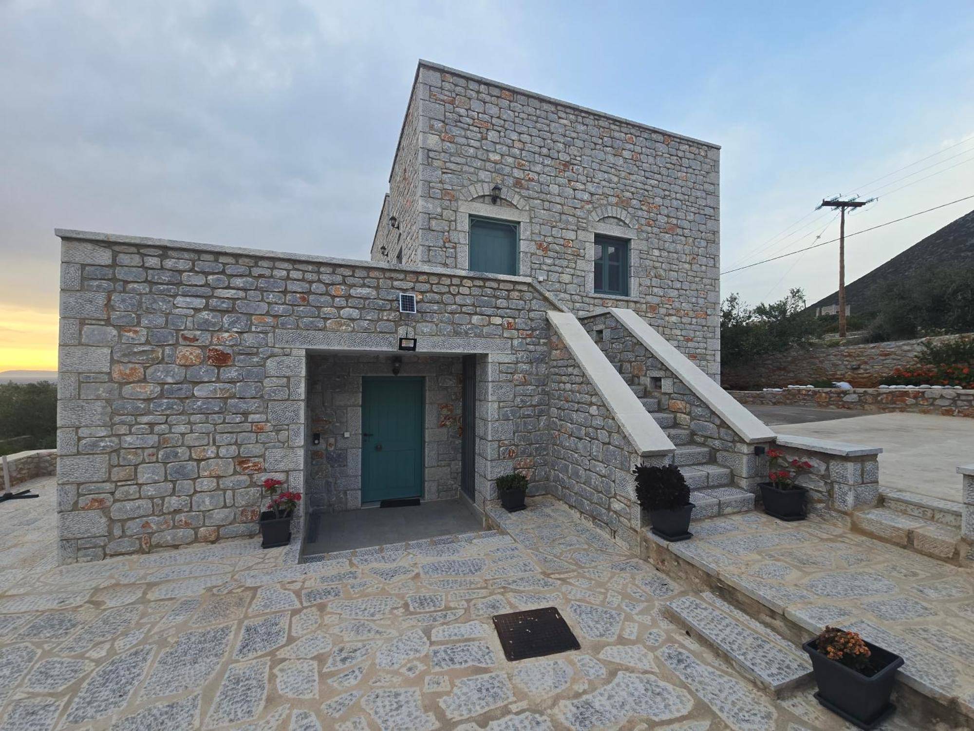 Sugar Stone House Apartment Pyrgos Dirou ภายนอก รูปภาพ